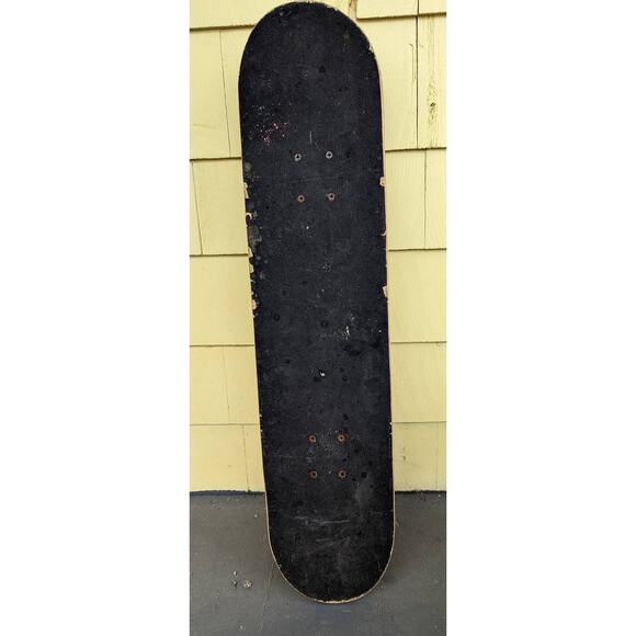 Kryptonics Skateboard -Logo Gas Mask- 50mm - Picture 7 of 10